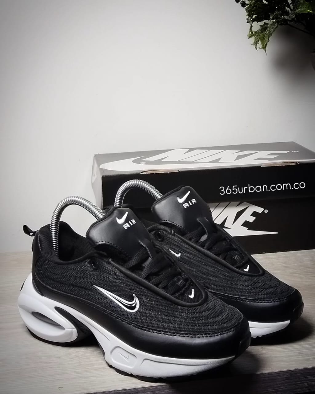 NIKE AIR MAX PORTAL