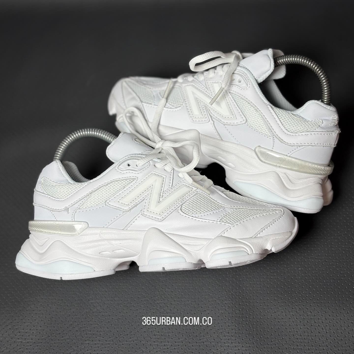 NEW BALANCE 9060 WHITE