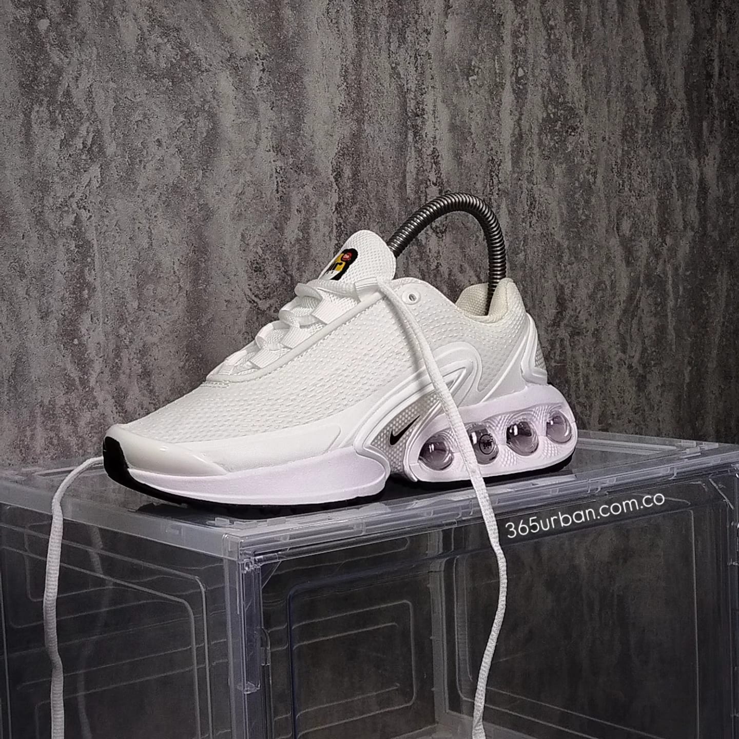 NIKE AIR MAX DN WHITE