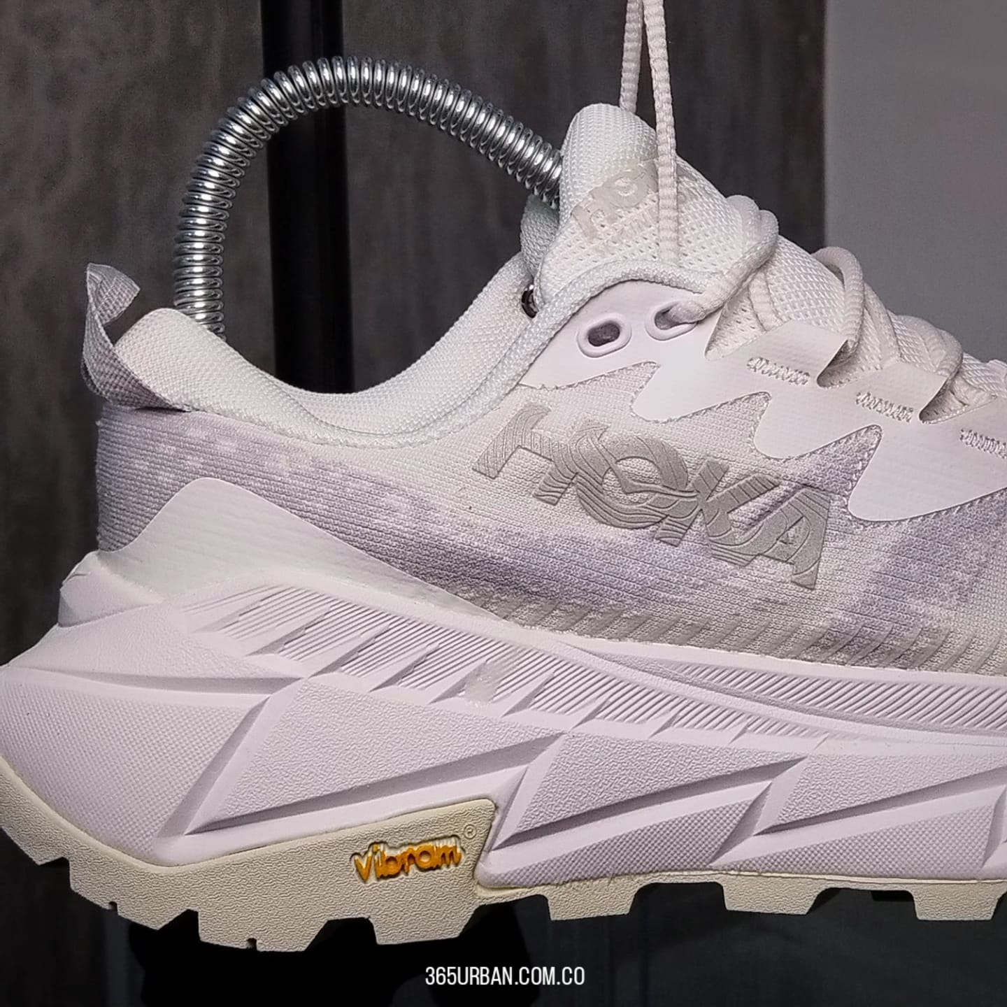 HOKA SKYLINE FLOAT