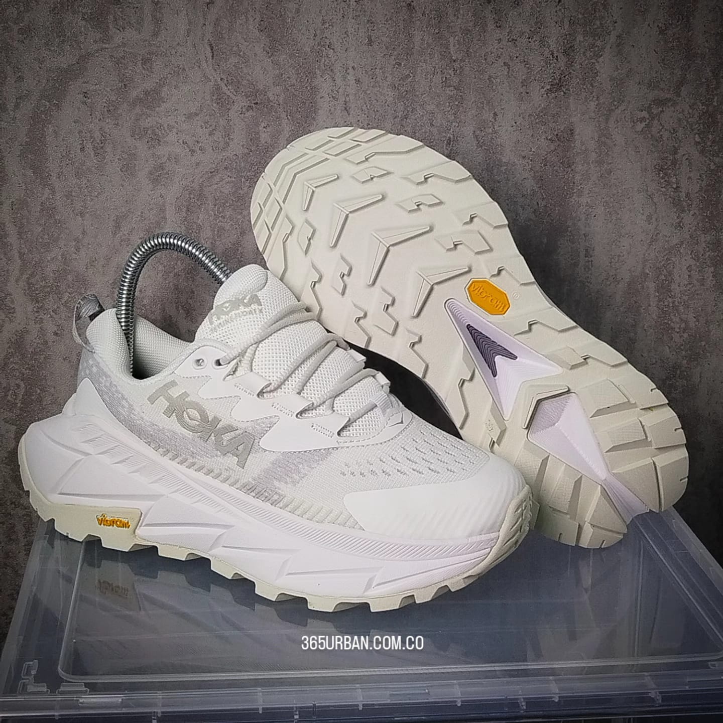 HOKA SKYLINE FLOAT
