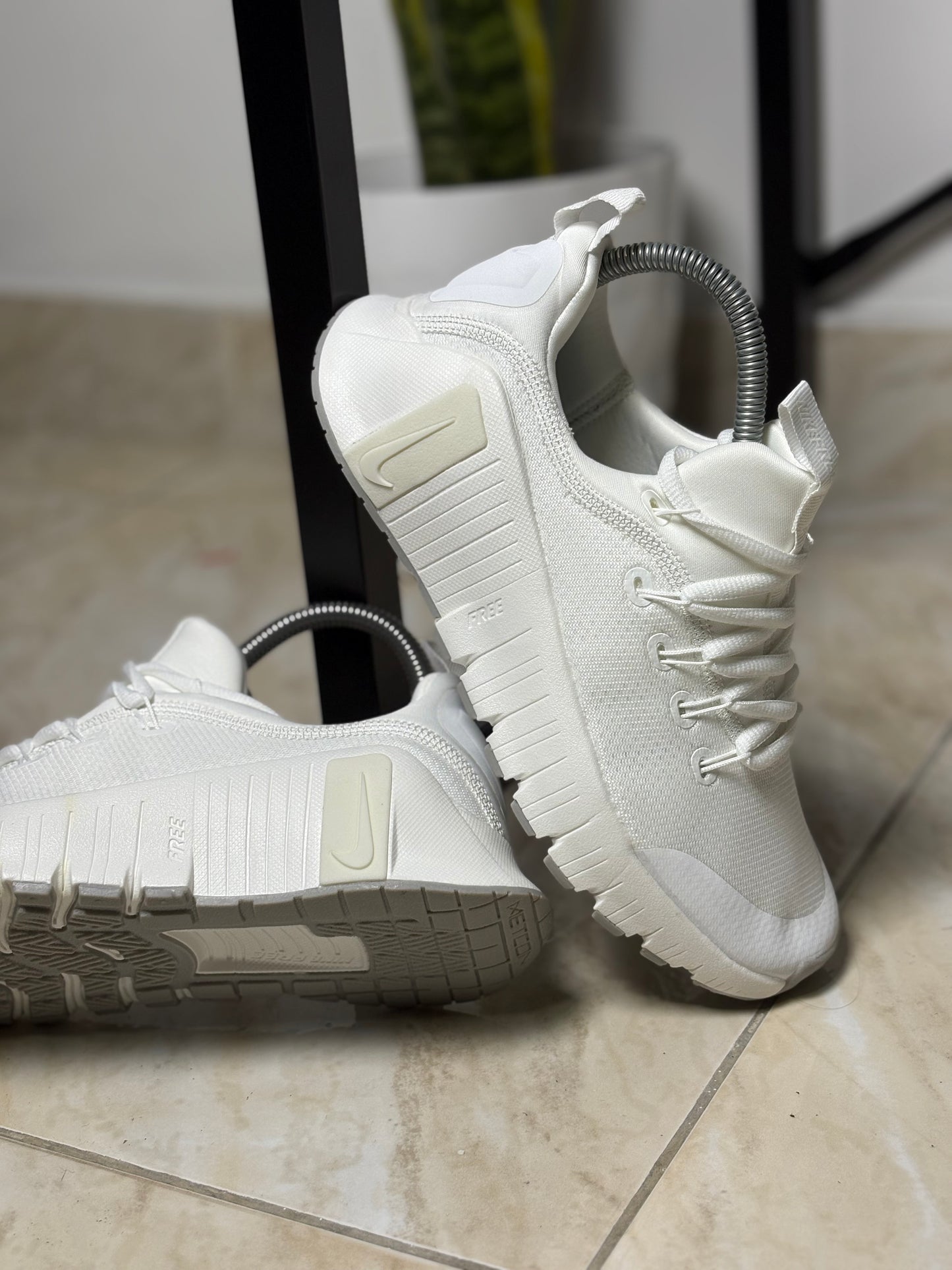 NIKE FREE METCON 6 WHITE