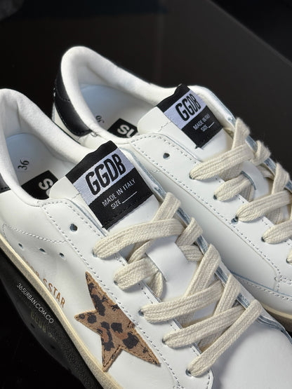 GOLDEN GOOSE SUPER STAR