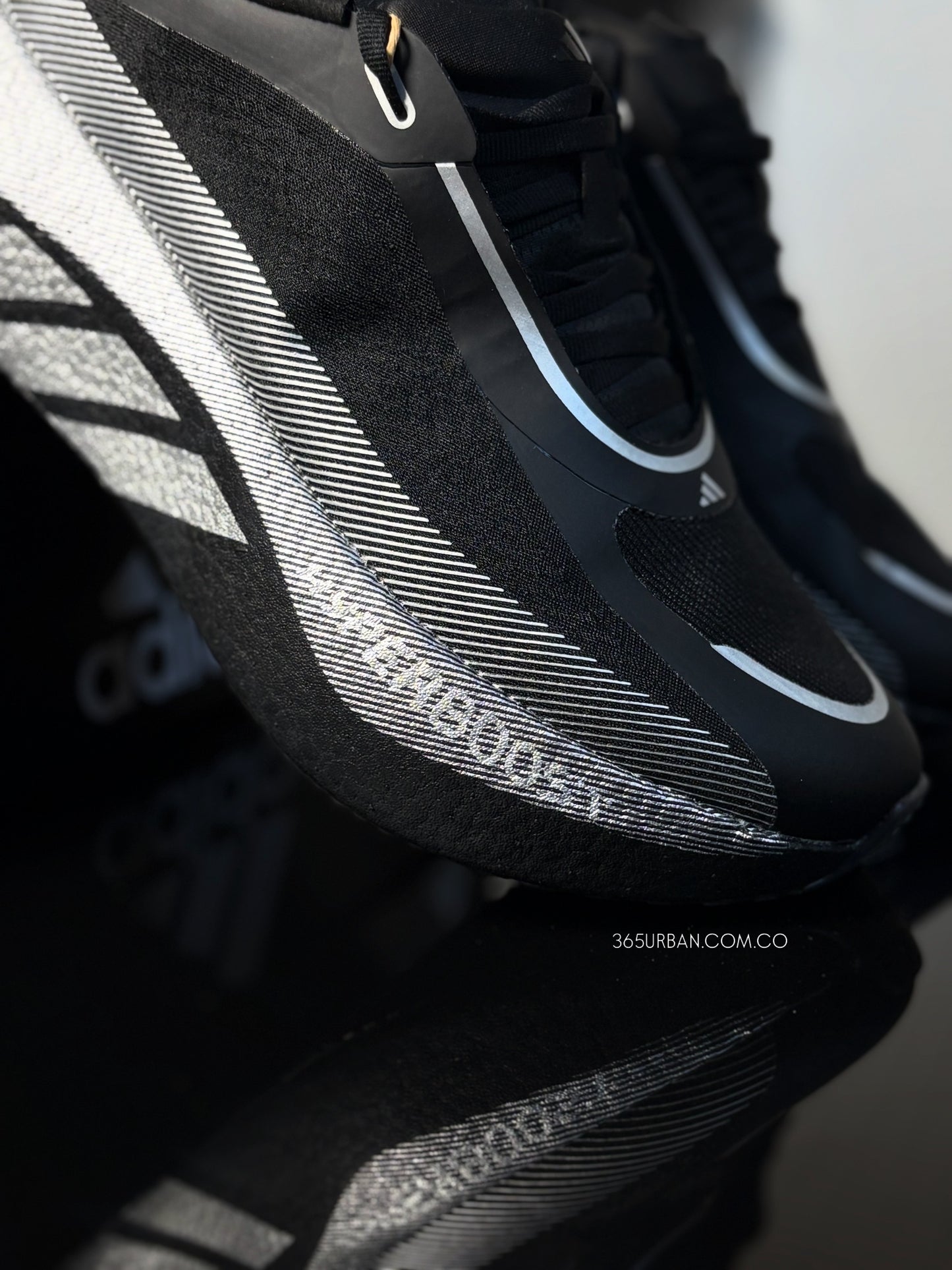 ADIDAS HYPERBOOST NEGRO - GRIS