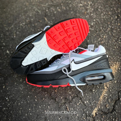 NIKE AIR MAX BW