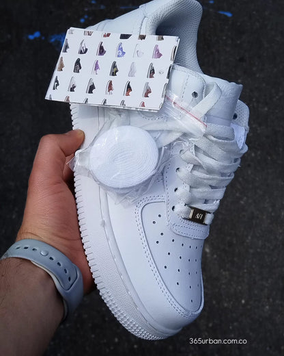 NIKE AIR FORCE ONE