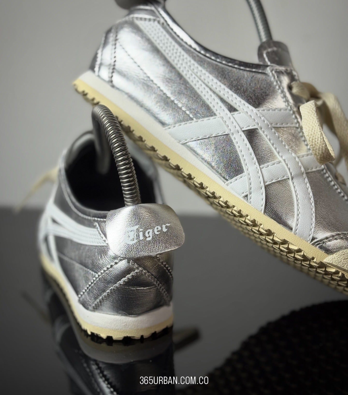 TIGER ONITSUKA MÉXICO 66 SILVER