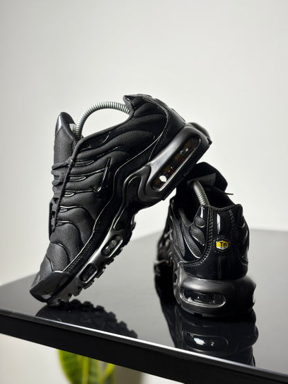 NIKE AIR MAX TN