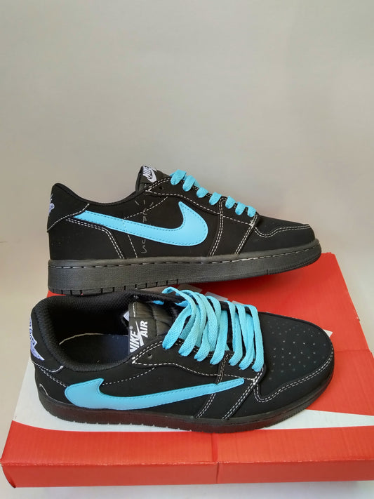 AIR JORDAN 1 LOW TRAVIS SCOTT NEGRO-AZUL