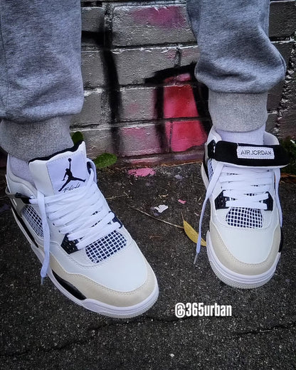 AIR JORDAN 4 RETRO "MILITARY BLACK"